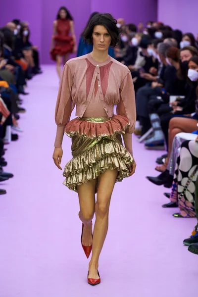 Look 26